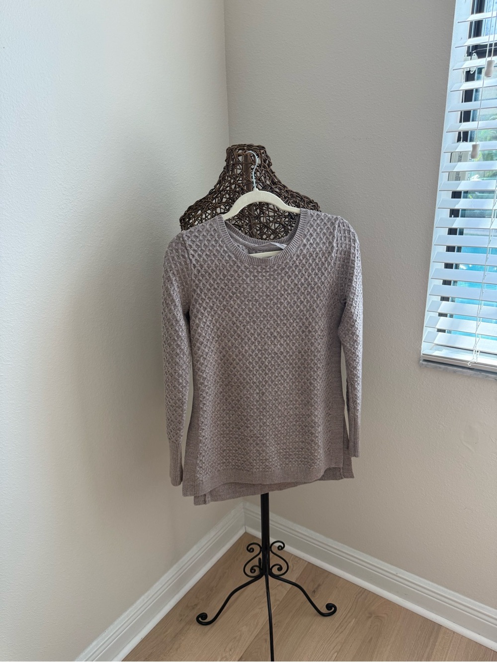 Athleta Taupe Textured Crewneck Sweater